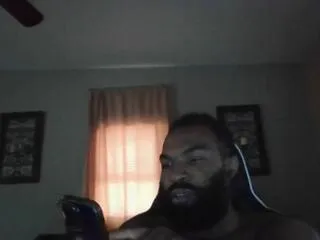 throne_j from Flirt4Free is Freechat