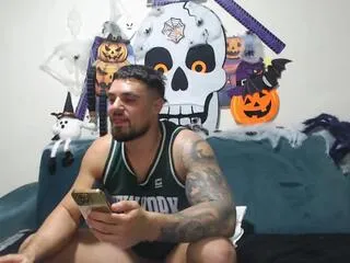 Tiberius_hunk from Flirt4Free