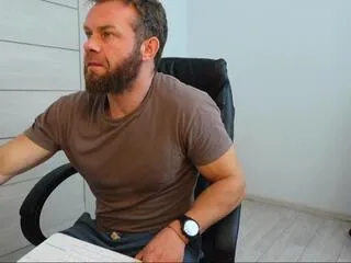 Tommy_burnz from Flirt4Free