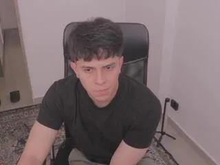 tony_hoffa from Flirt4Free is Freechat