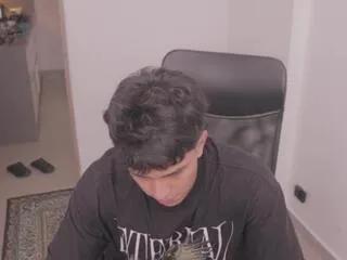 tony_hoffa from Flirt4Free is Freechat