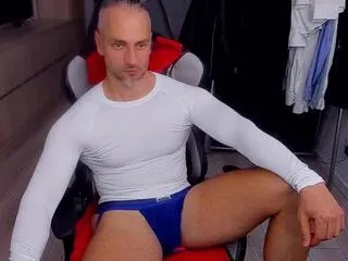 Trent_macho from Flirt4Free