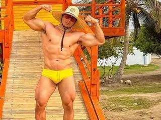 Tyler_benz from Flirt4Free