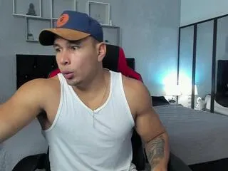 Tyler_benz from Flirt4Free