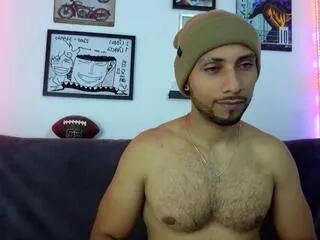 tyler_brownn from Flirt4Free is Freechat