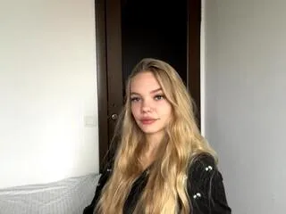 veronika_crumedy from Flirt4Free is Freechat