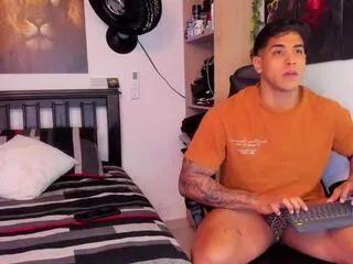 william_dracko from Flirt4Free is Freechat