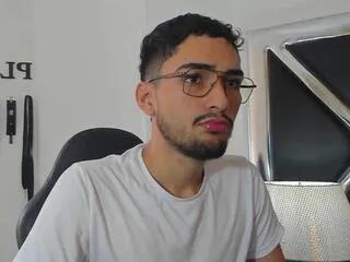 Yoggi_aron from Flirt4Free