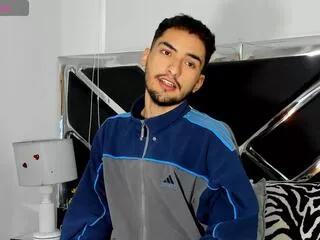 Yoggi_aron from Flirt4Free