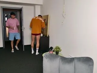 zeb_noah_christian from Flirt4Free is Freechat