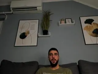 zeyn_edwards from Flirt4Free is Freechat