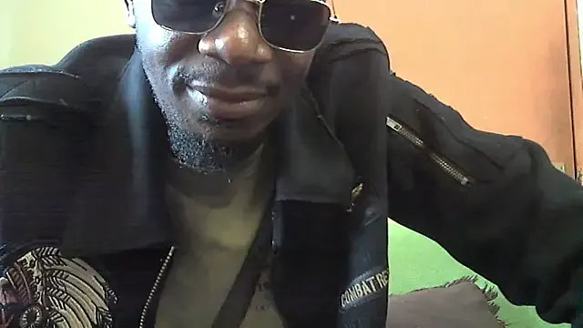 69_SINNS from StripChat is Freechat