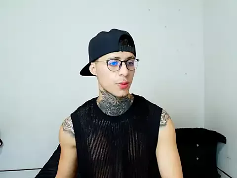 7_Saturno_7 from StripChat