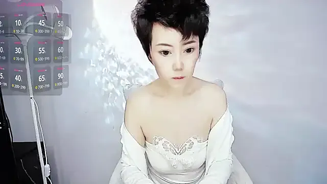 9ering-Er from StripChat is Freechat