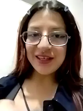 _Alaskamisa from StripChat