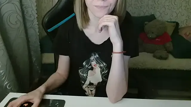 _Alisa_Allison_ from StripChat is Freechat