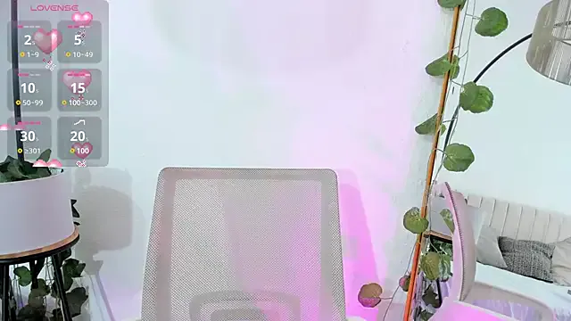 _alishaa_c from StripChat is Freechat