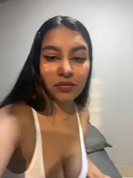 _Chloe_Smith from StripChat is Freechat