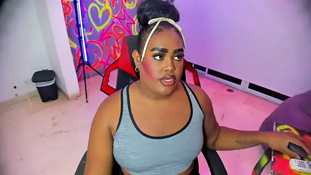 _EvaRouse from StripChat is Freechat