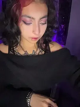 _g0thiccwitch_ from StripChat is Freechat