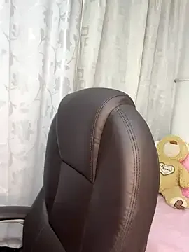 _Isabella_1 from StripChat is Freechat