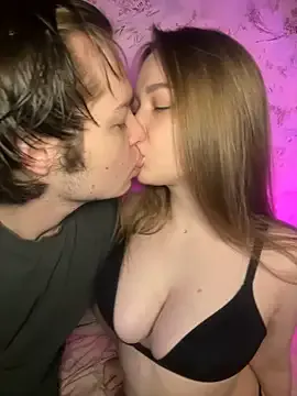 _Loveee_57 from StripChat is Freechat