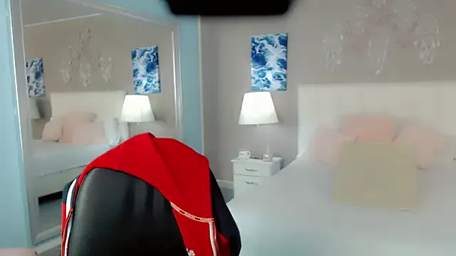 _Maddison_Ivanova_ from StripChat is Freechat