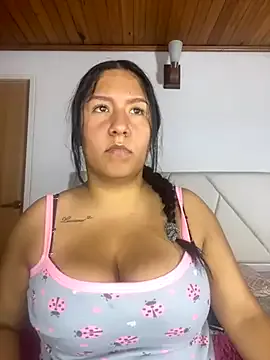 _madisonfoxxx from StripChat is Freechat