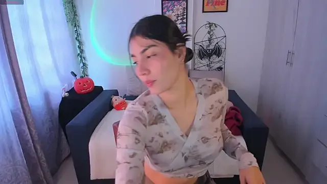 _marr from StripChat is Freechat