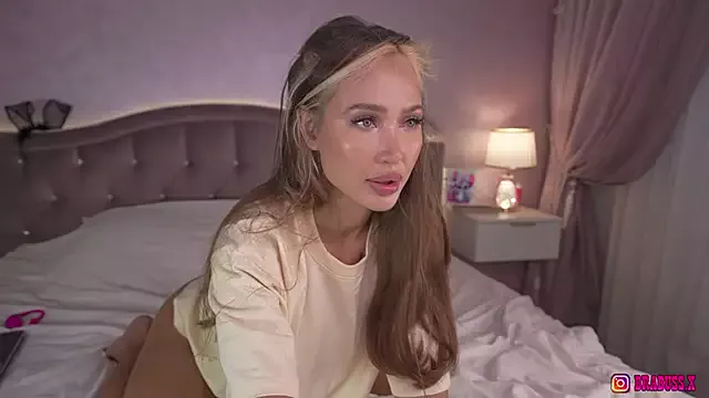 _Moon__Shine_ from StripChat