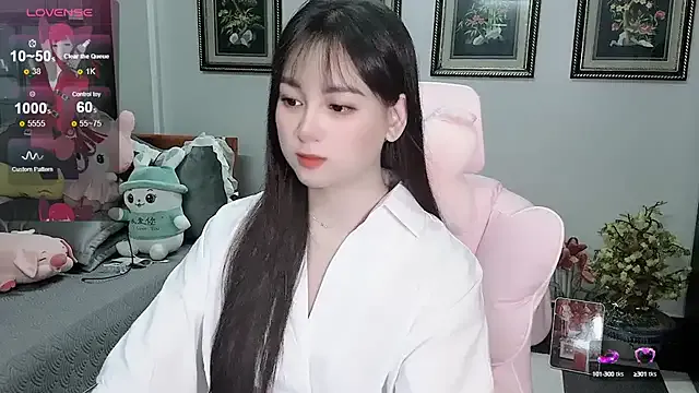 Girls: try live performances with matured performers, from dancing to quirks, in a variety of beautiful sex cams.