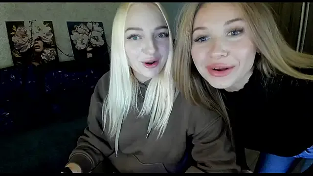 Girls: try live performances with matured performers, from dancing to quirks, in a variety of beautiful sex cams.