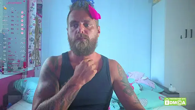 Girls: try live performances with matured performers, from dancing to quirks, in a variety of beautiful sex cams.