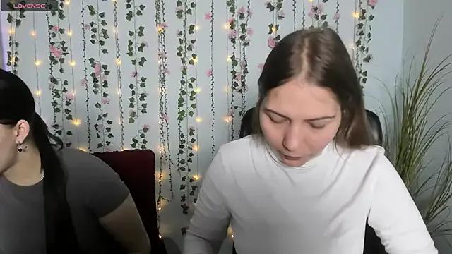 _tiana_moon from StripChat is Freechat