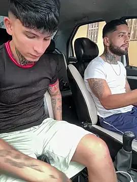 _Tomy08calderon from StripChat is Freechat
