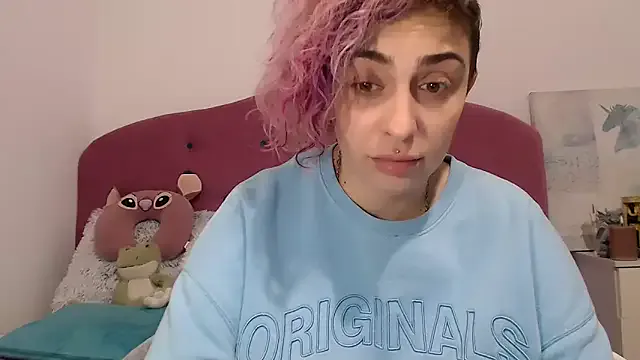 AAARUNY from StripChat is Freechat