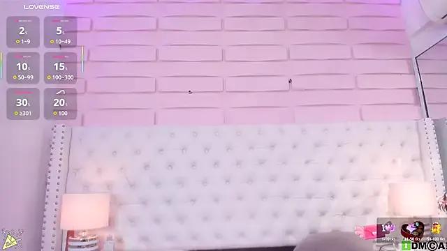 Girls: try live performances with matured performers, from dancing to quirks, in a variety of beautiful sex cams.
