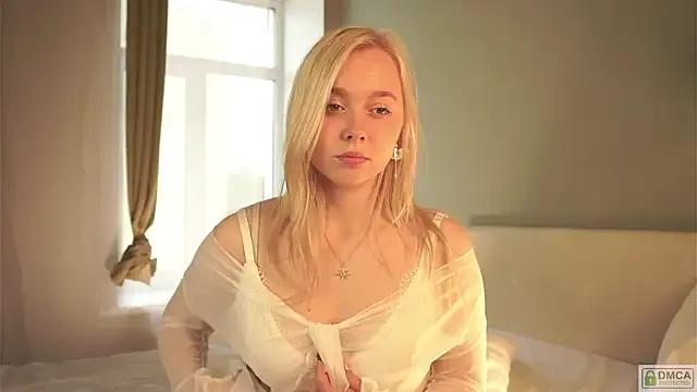 AccaCroyle from StripChat