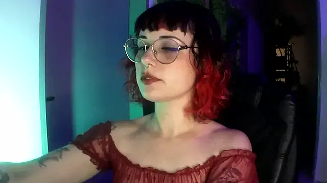 Acid_Girl_Ofc from StripChat is Freechat