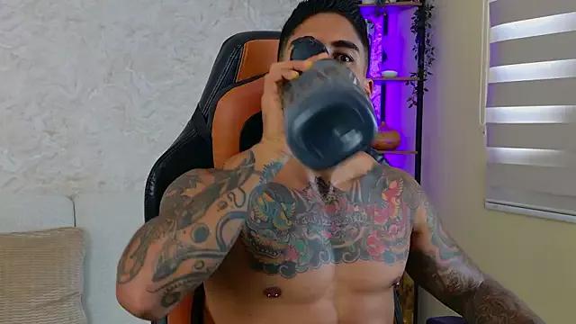 Girls: try live performances with matured performers, from dancing to quirks, in a variety of beautiful sex cams.