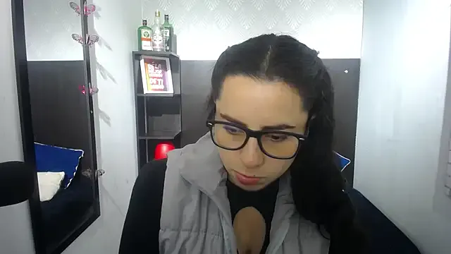 Girls: try live performances with matured performers, from dancing to quirks, in a variety of beautiful sex cams.