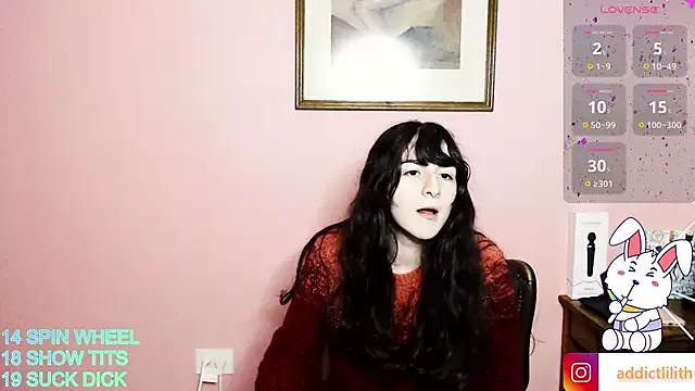 Girls: try live performances with matured performers, from dancing to quirks, in a variety of beautiful sex cams.