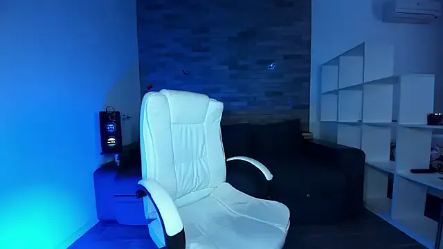 AddictedSabi on StripChat 