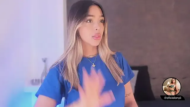 Girls: try live performances with matured performers, from dancing to quirks, in a variety of beautiful sex cams.