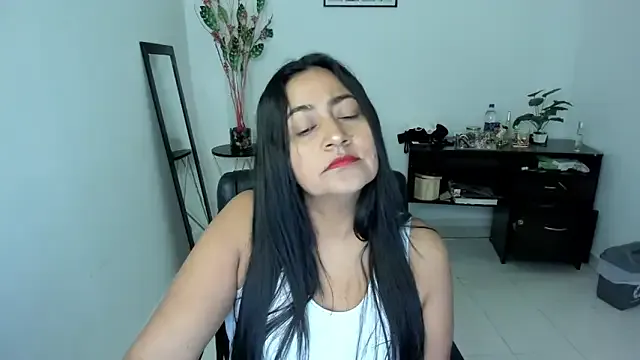 Adele_Sweett from StripChat