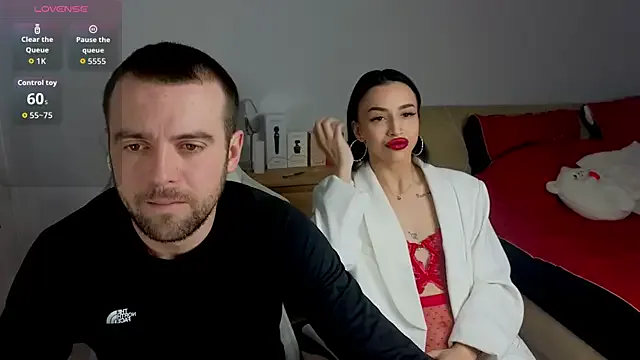 Girls: try live performances with matured performers, from dancing to quirks, in a variety of beautiful sex cams.