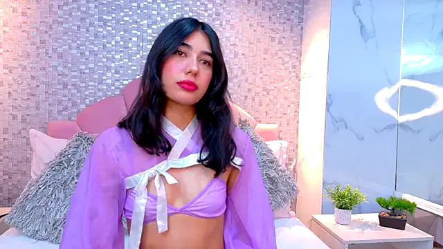 AdelineJhones from StripChat is Freechat