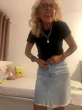 adella13 from StripChat is Freechat