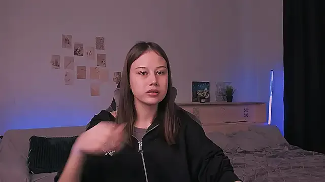 Girls: try live performances with matured performers, from dancing to quirks, in a variety of beautiful sex cams.