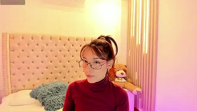 Girls: try live performances with matured performers, from dancing to quirks, in a variety of beautiful sex cams.
